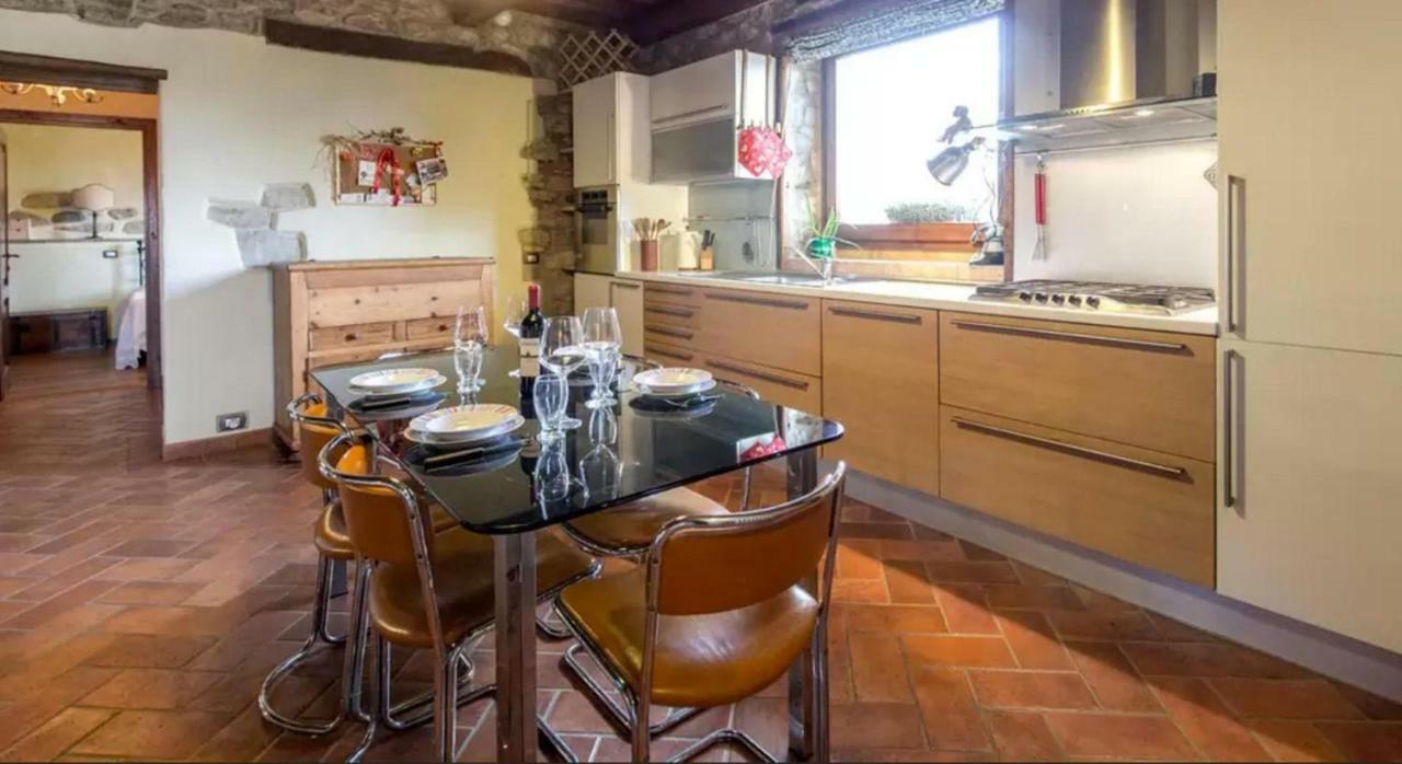 Casa Mazzocchi Vista Su Poppi Villa Kültér fotó